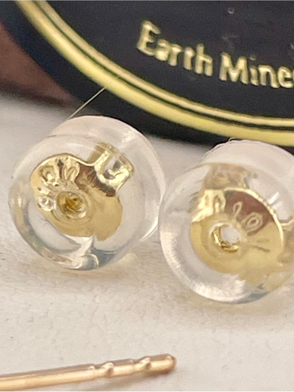 14KT solid Citrine stud earrings 4mm each. .50ct total - Picture 4 of 12